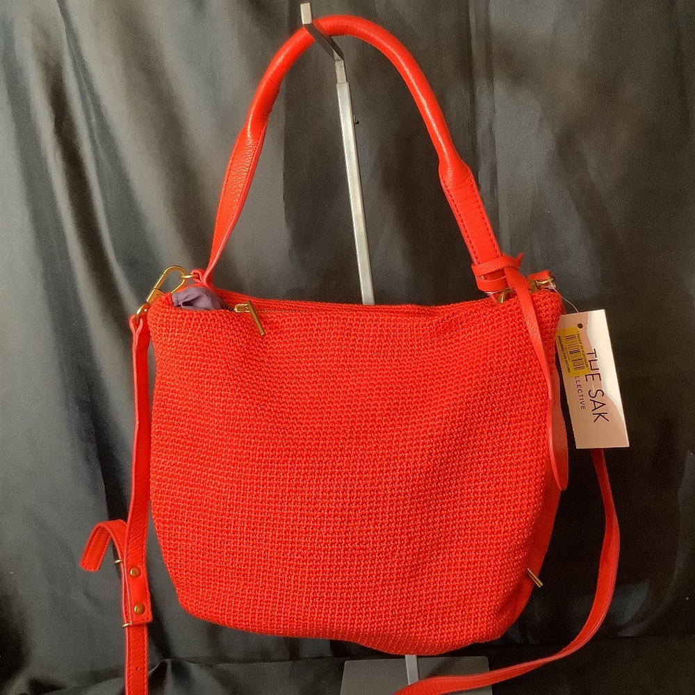 NWT The‎ SAK red crossbody shoulder crocheted leather bag concealed